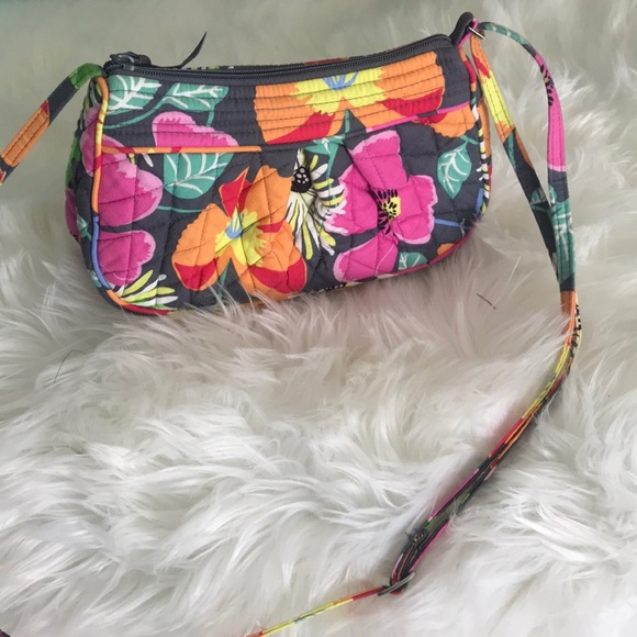 Vera Bradley Handbags - Vera Bradley purse!